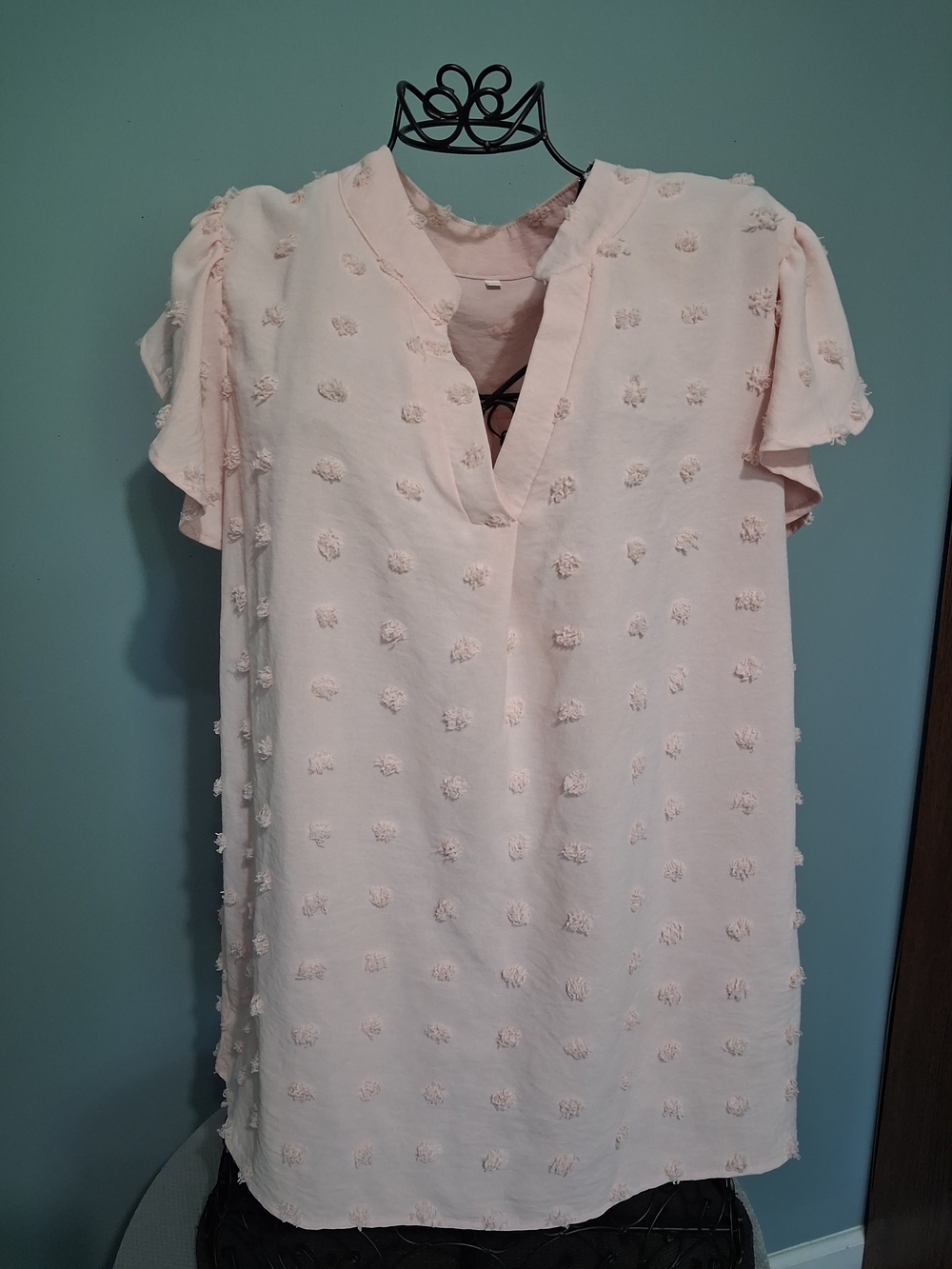 Blush Pink Textured Dot Split V-Neck Lightweight Boho Blouse Sz L
